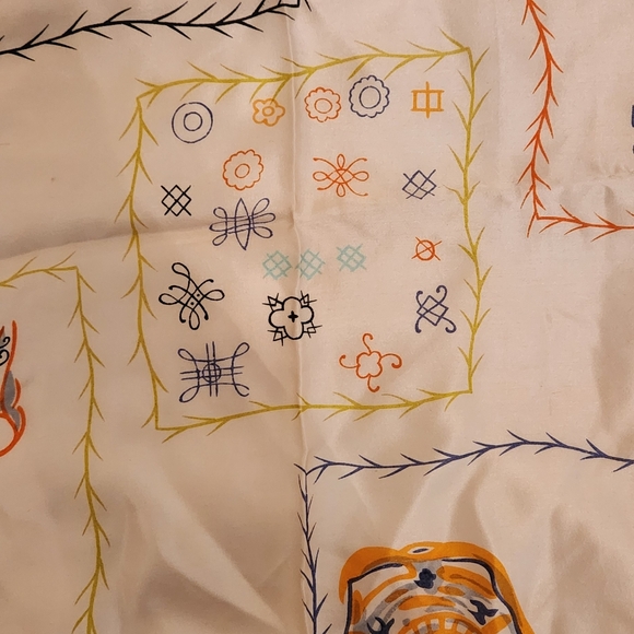 Vintage Silk 'Teapot' Scarf - Picture 9 of 9